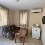 Gloria Houses-free Parking 3*